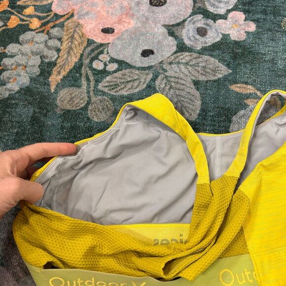 Outdoor Voices Sports Bra Womens Large Yellow Sweat Tech Wireless Racerback L - Picture 6 of 10